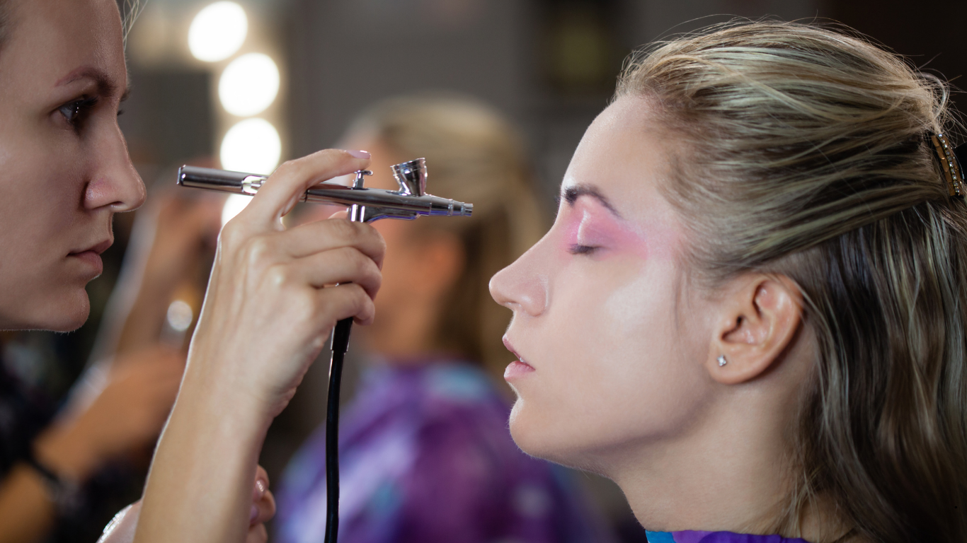 Close-up airbrush makeup for glowing skin